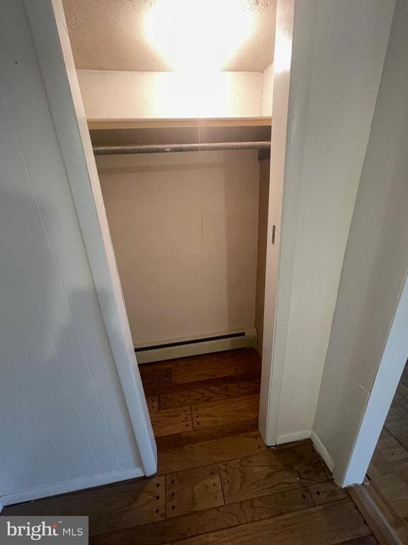 Building Photo - 425 7th St