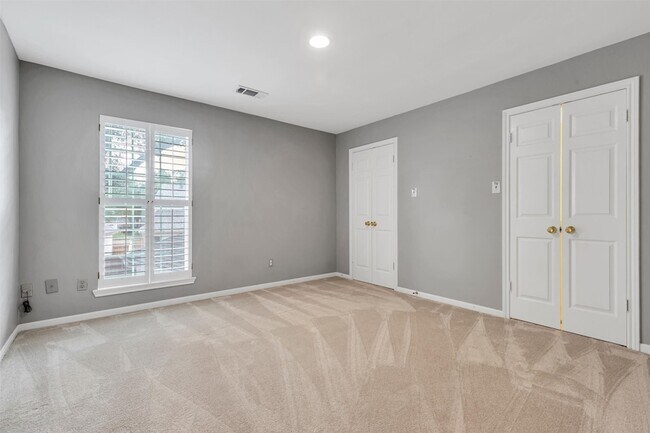 Building Photo - 1127 Barkston Dr