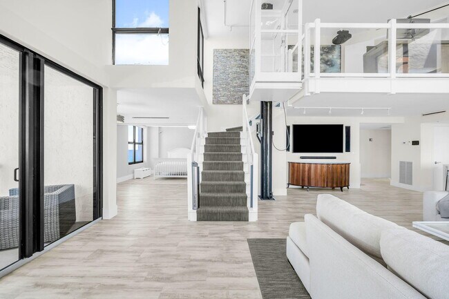 Building Photo - 3115 S Ocean Blvd