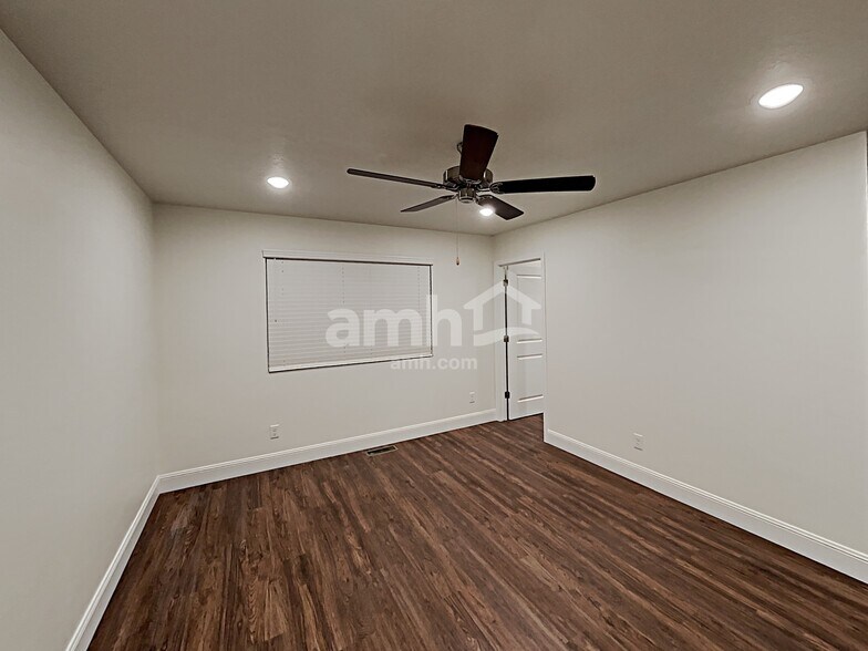 Building Photo - 2681 W 3400 S