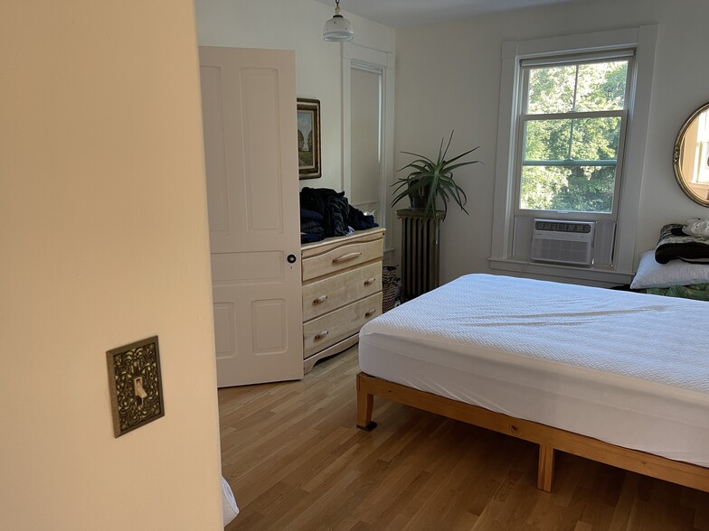 Bedroom 3 - 256 Main St