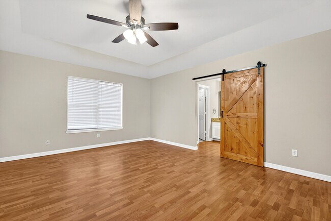 Building Photo - 2415 93rd St