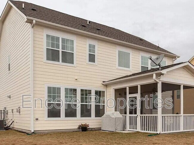 Building Photo - 708 Glenville Lake Dr