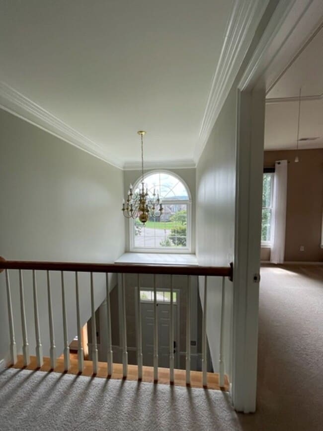Building Photo - West Knoxville, Farragut 37934 - 4 bedroom, 3.5 bath, 2 Story Brick Home -Contact Debra Johnson (...