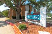 Building Photo - Lakeland Apartments
