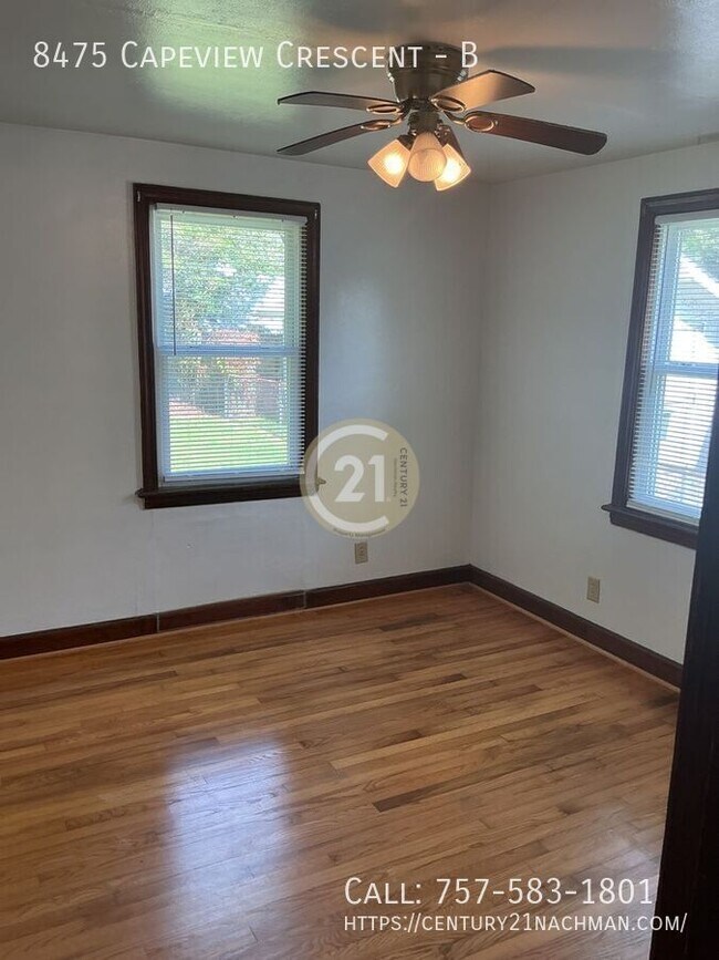 Building Photo - 8475 Cape View Crescent