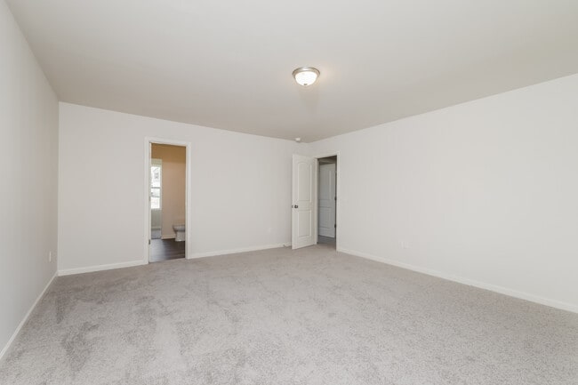 Building Photo - 6386 Century Ln, Thomasville, NC