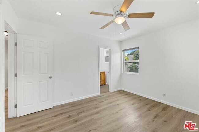 Building Photo - 7241 Donna Ave