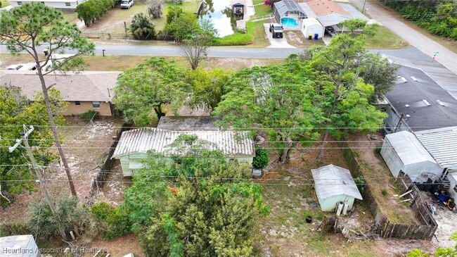 Building Photo - 12 Grape Ln