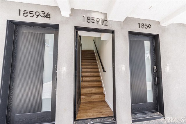 Building Photo - 1859 1/2 S Crenshaw Blvd