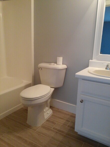 Building Photo - 51 Atlanta Ave