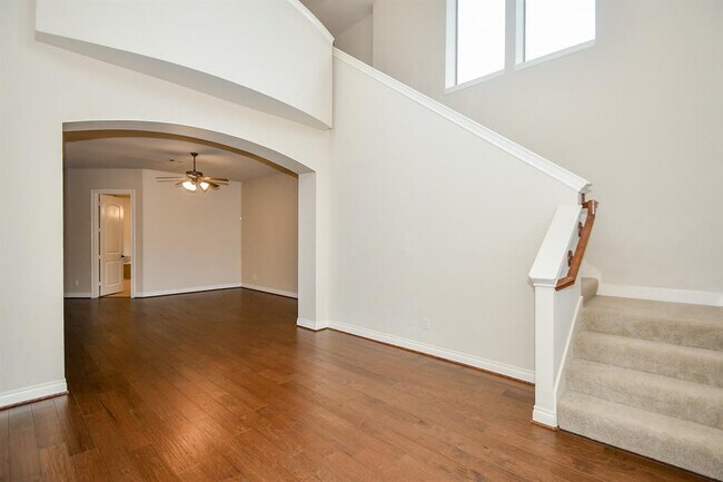 Building Photo - 1215 Pendergrass Trail
