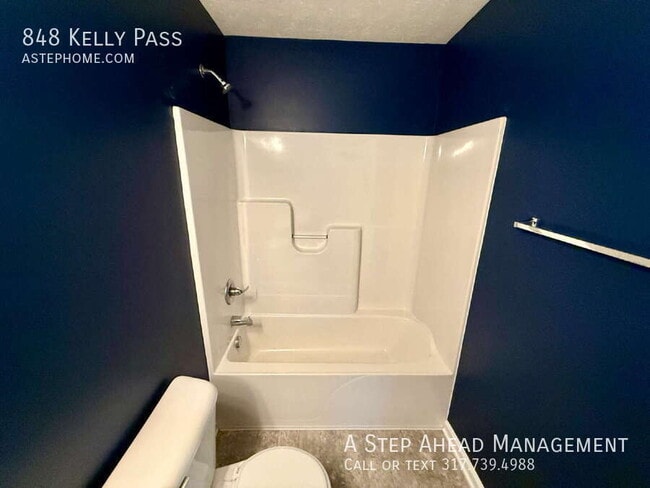 Building Photo - 848 Kelly Pass