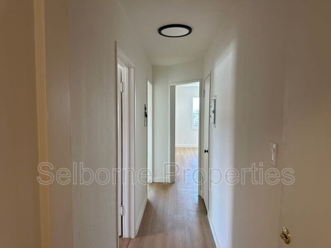 Building Photo - 369 Colusa Ave