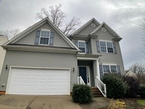 Building Photo - 300 Large Oak Ln