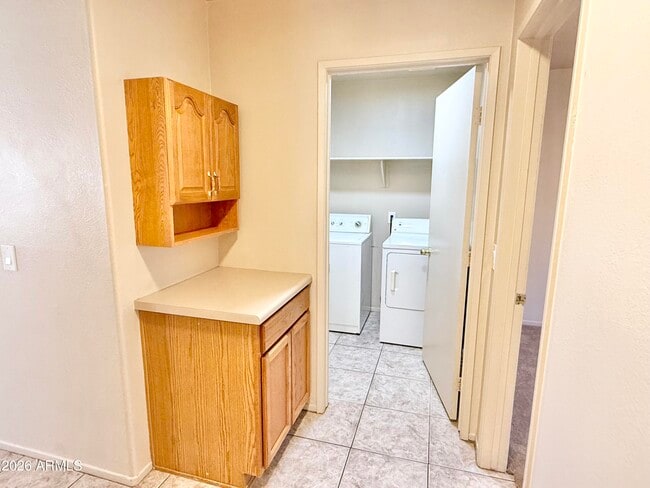 Building Photo - 16128 W Sherman St