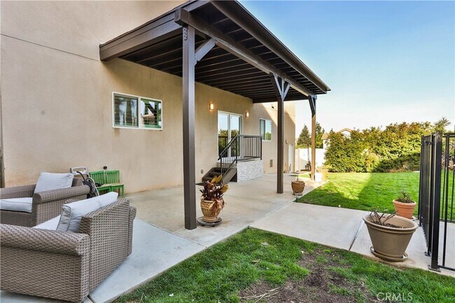 Building Photo - 13083 Via Tuscany