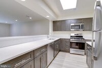 Building Photo - 3729 Madison Ln