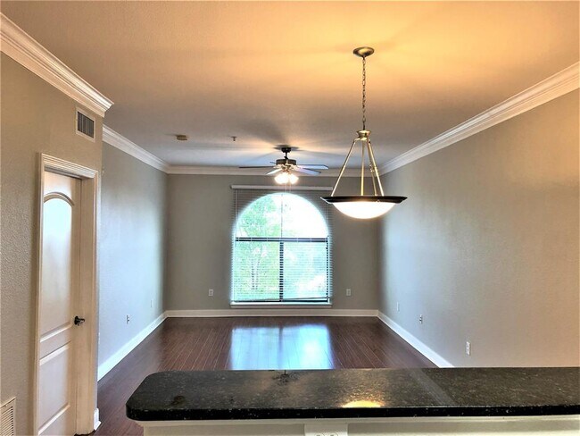 Building Photo - 2299 Lone Star Dr