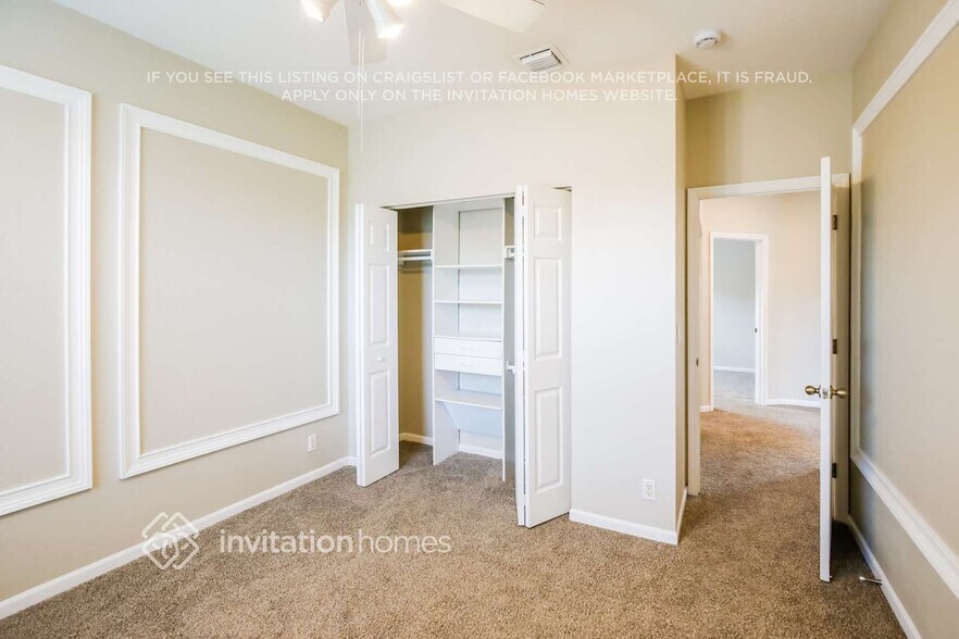 Building Photo - 1145 E Magnolia Cir