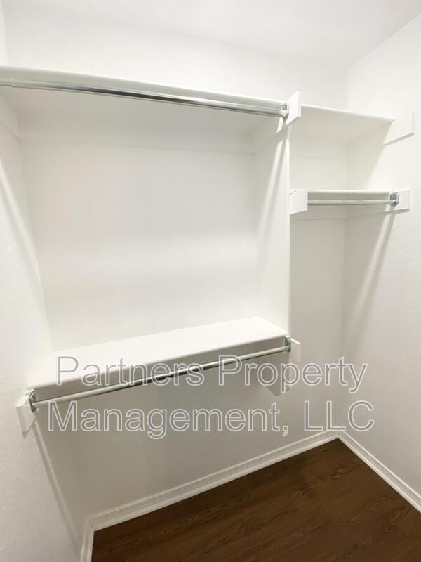 Building Photo - 812 Hindman Dr