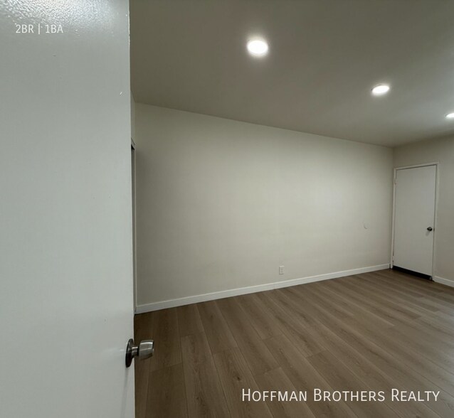 Building Photo - 7339 Woodman Ave