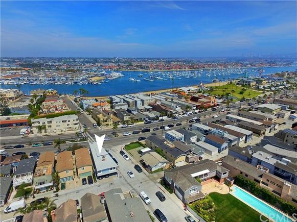 Building Photo - 111 19th St