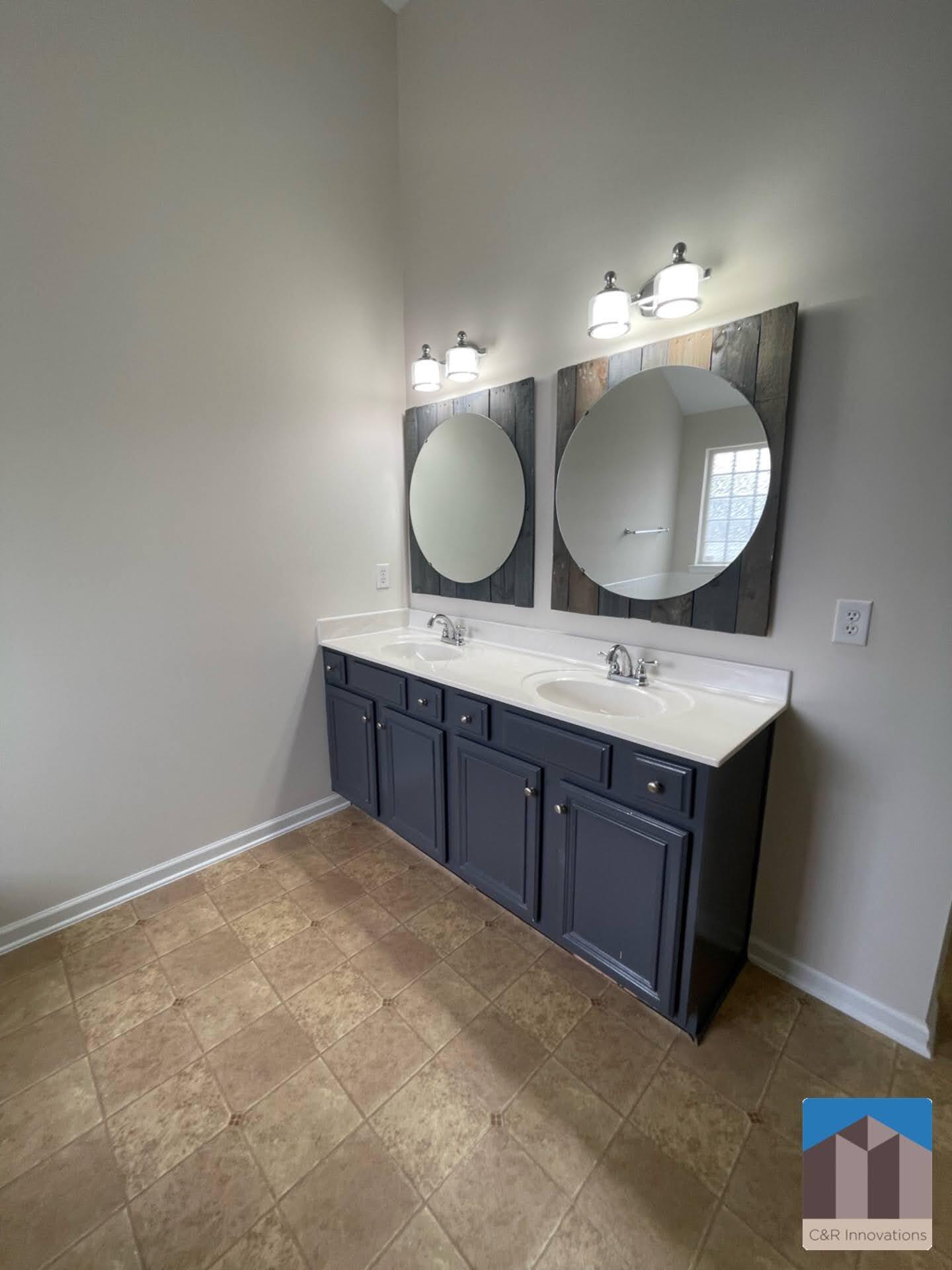 Building Photo - 4205 Pointe Vecchio Cir