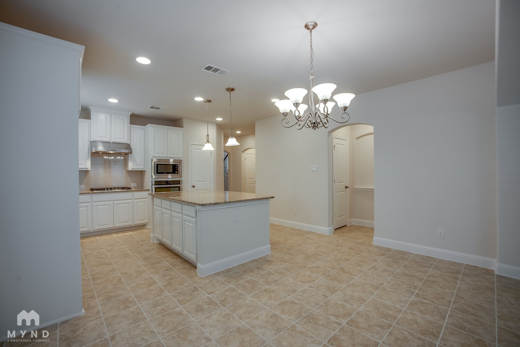 Building Photo - 116 Knight of Realm Blvd