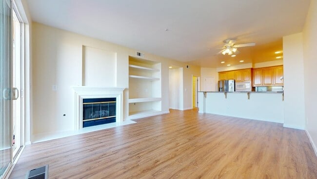 Building Photo - 123 Warbler Ln