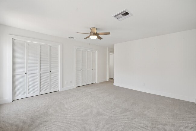 Building Photo - 1535 Potomac Dr