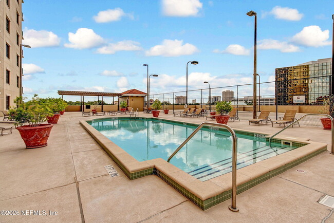 Building Photo - 1478 Riverplace Blvd