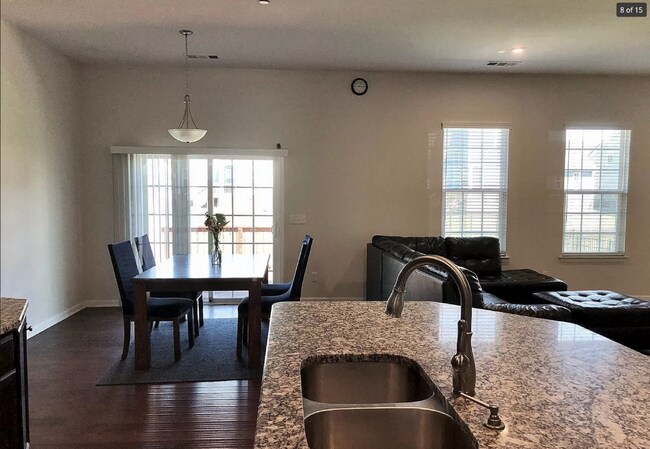 Building Photo - "Charming 2601 sq ft Rental Property in Franklin, TN - w/pool