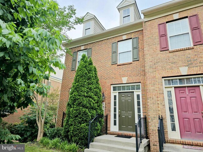Primary Photo - 13019 St Clair Rd