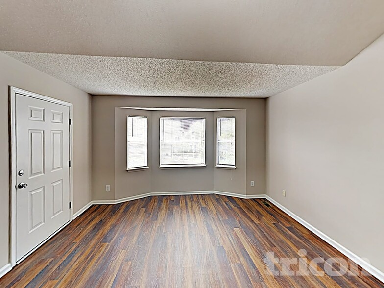 Building Photo - 108 Quinton Ln