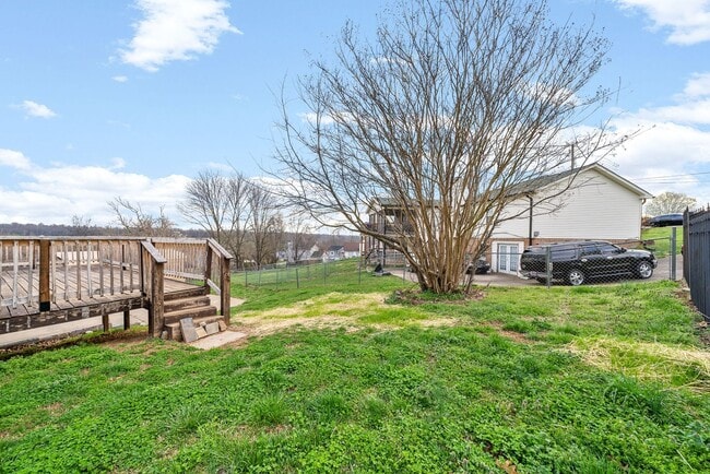 Building Photo - 3 Bed 2 Bath Home Near Post for Rent!