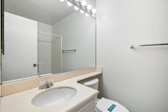 Building Photo - 11355 Affinity Ct