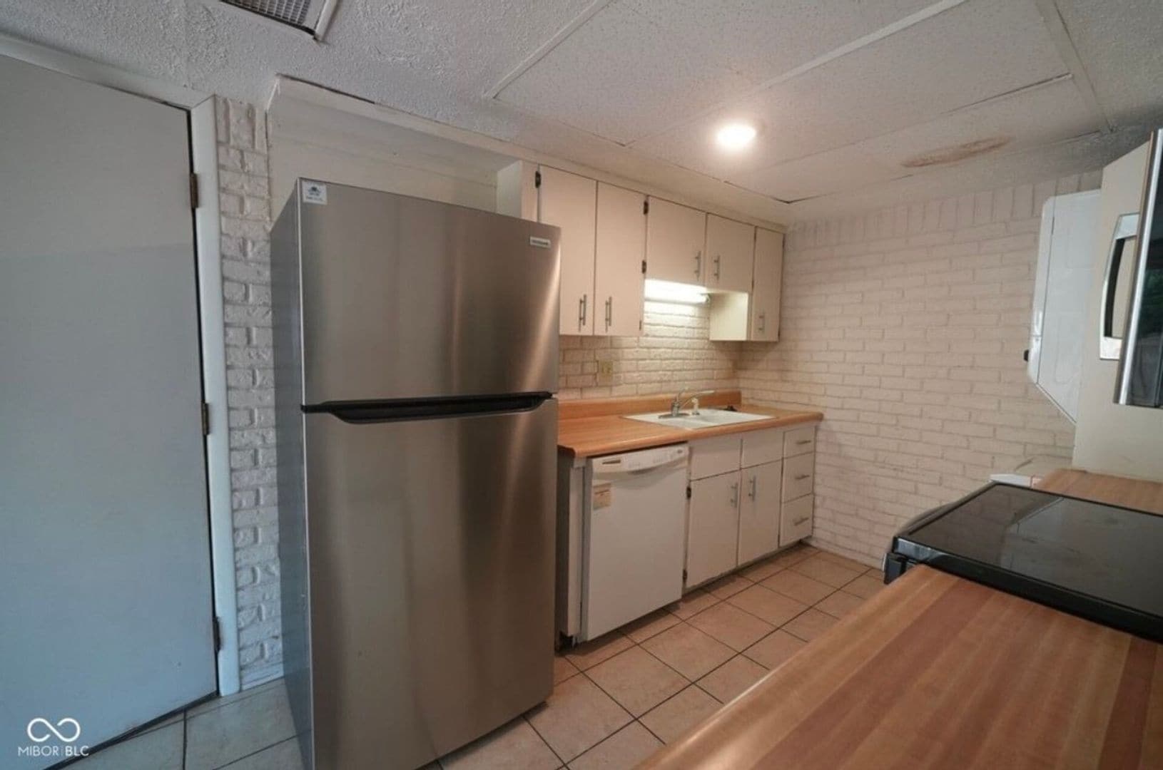 Building Photo - 2813 Del Prado Dr