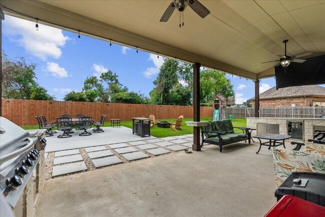 Building Photo - 2932 Hawkins Creek Ln