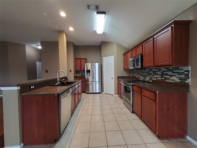 Building Photo - 6040 Stirrup Iron Dr