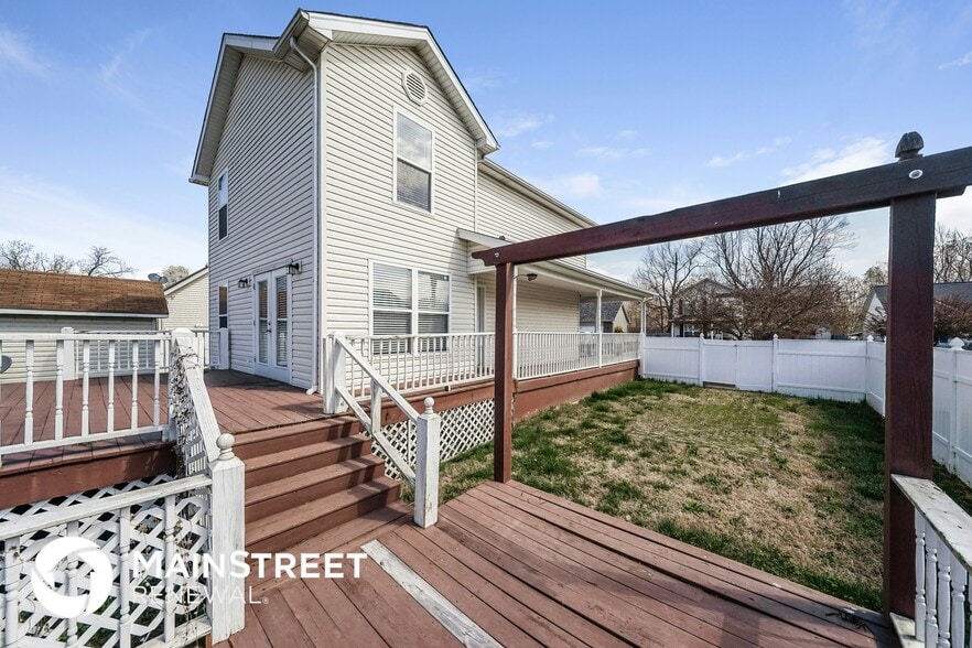 Building Photo - 12008 Valley Meadow Way