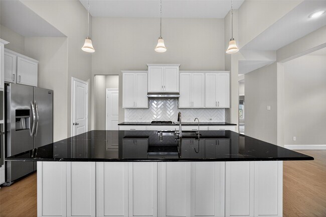 Building Photo - 3031 Lantana Trl