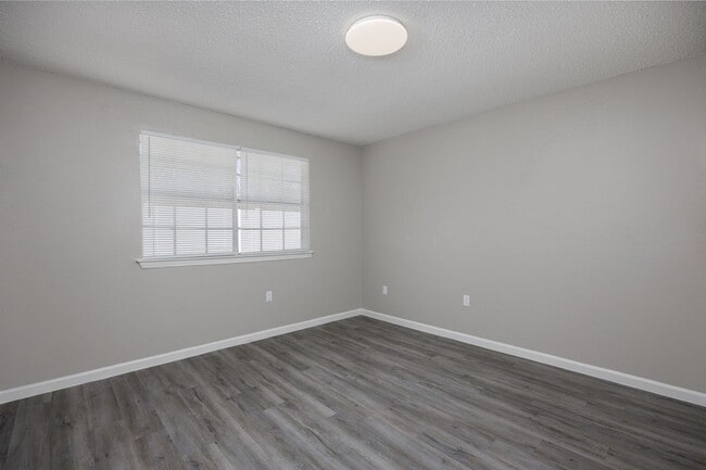 Building Photo - 2BR Units in Gonzales - TAKING APPLICATION...