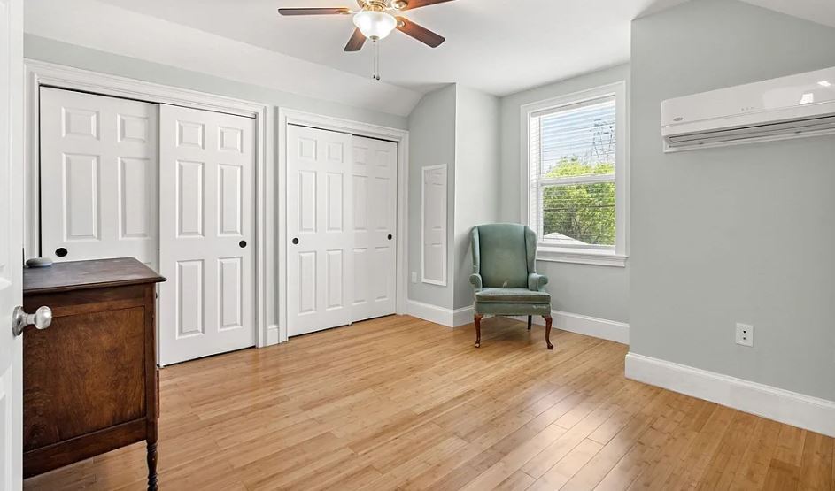 Building Photo - 20 Planters St