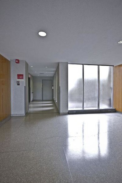 Building Photo - 125 Chiswick Rd