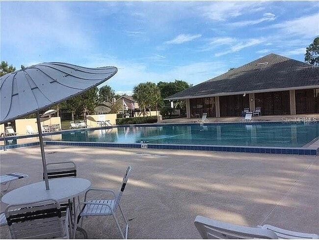 Building Photo - 6037 Scotchwood Glen