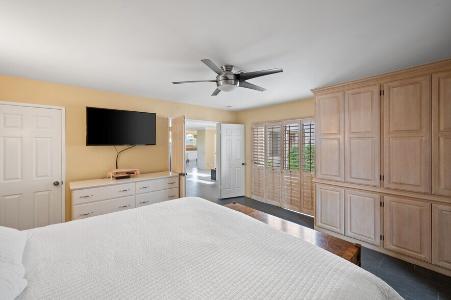 Building Photo - 78990 Bayside Ct