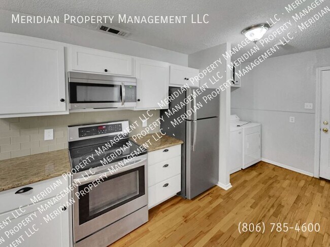 Building Photo - 3012 33rd St