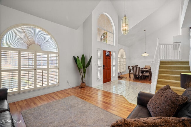Building Photo - 6205 La Posta Dr