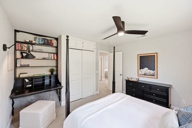 Building Photo - Charming Updated Farmhouse with Incredible Mountain Vistas